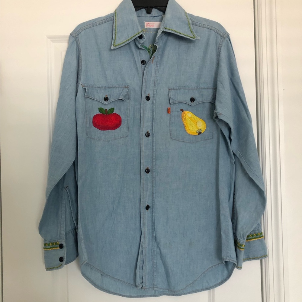 Vintage 1970’s Levi’s Embroidered Denim Button Front Shirt